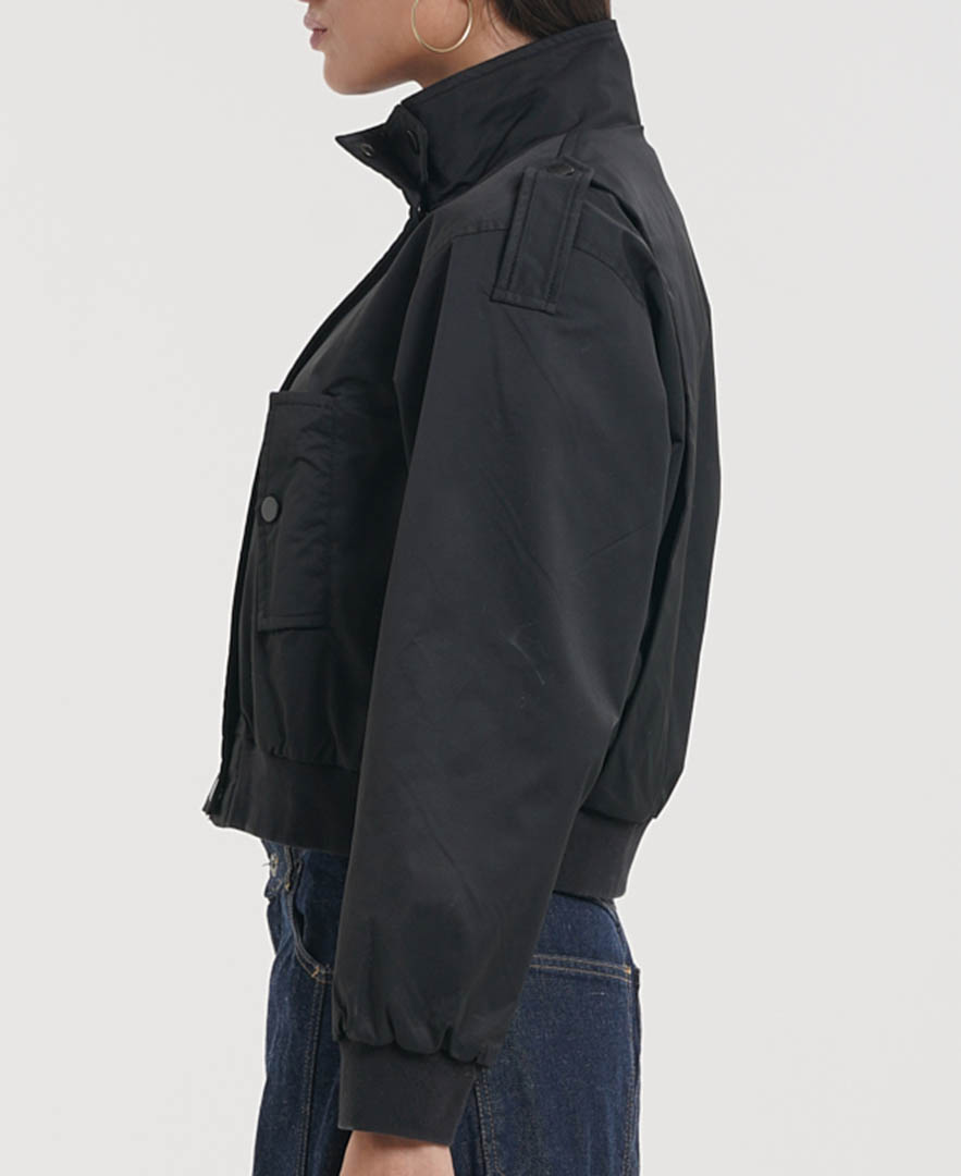 ژاکت کراپ زنانه